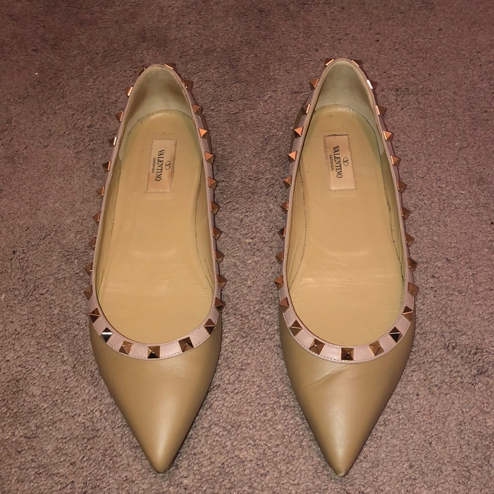 Valentino flats